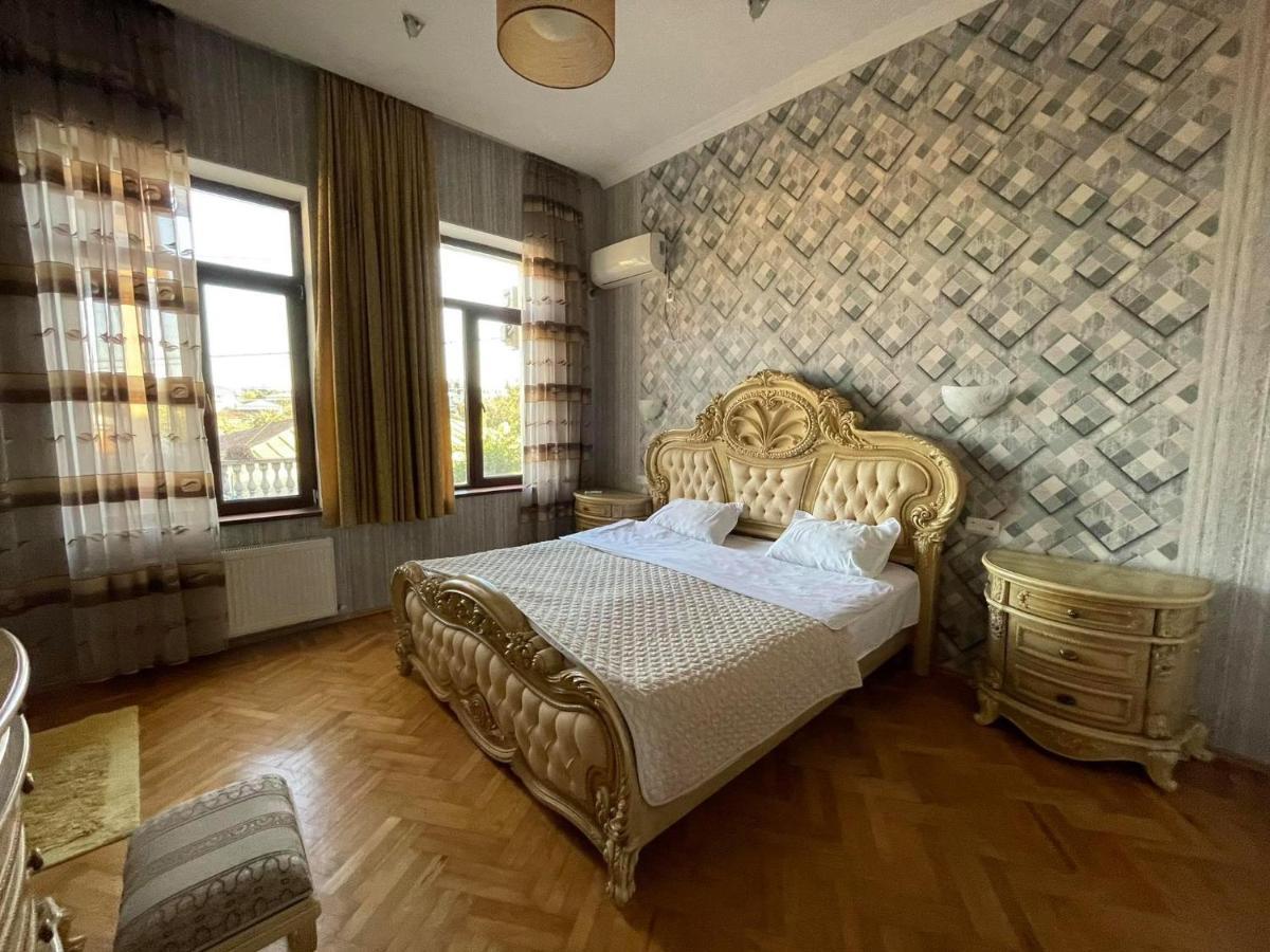 Hostel Kutaisi By Kote Exteriör bild