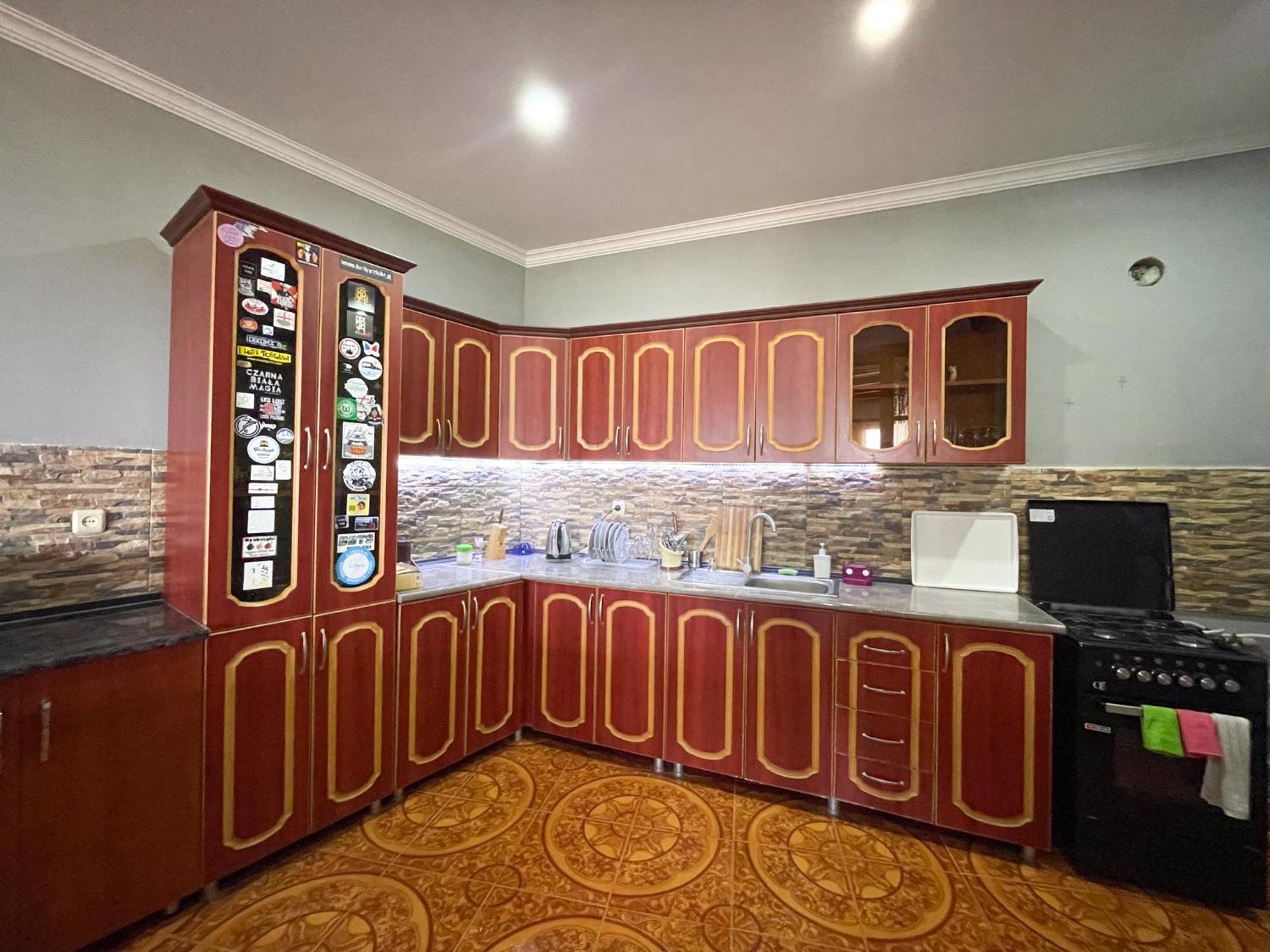 Hostel Kutaisi By Kote Exteriör bild