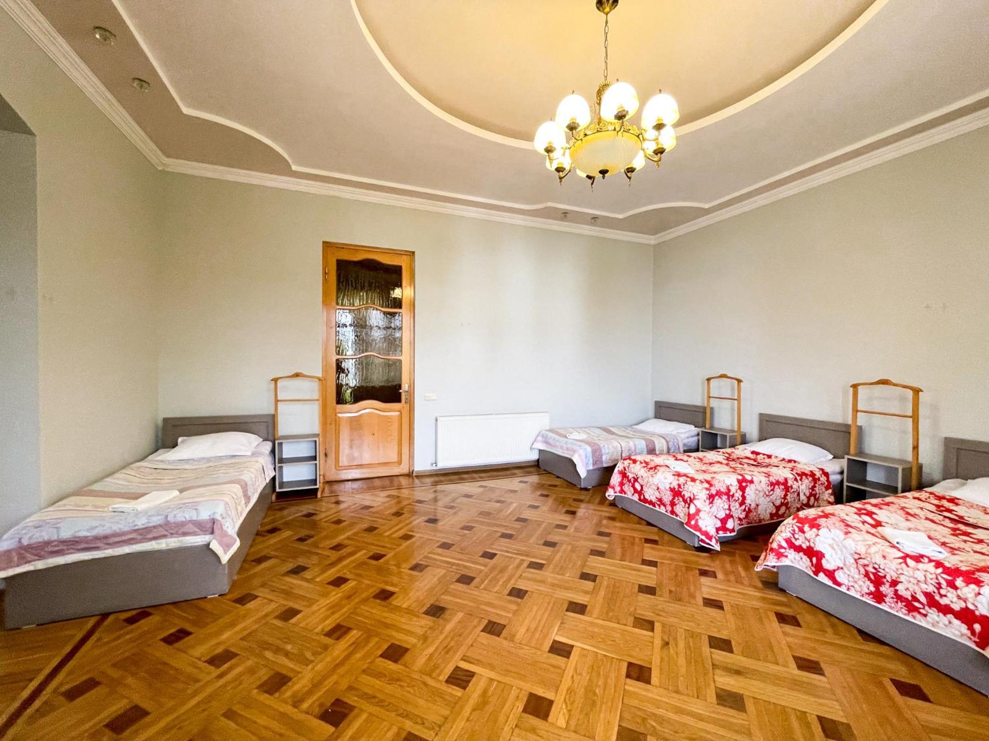 Hostel Kutaisi By Kote Exteriör bild