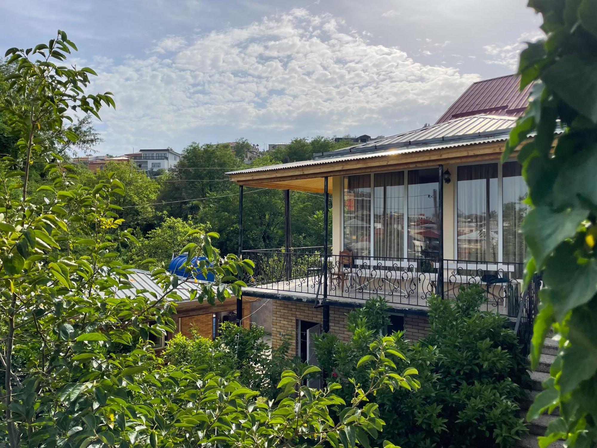 Hostel Kutaisi By Kote Exteriör bild